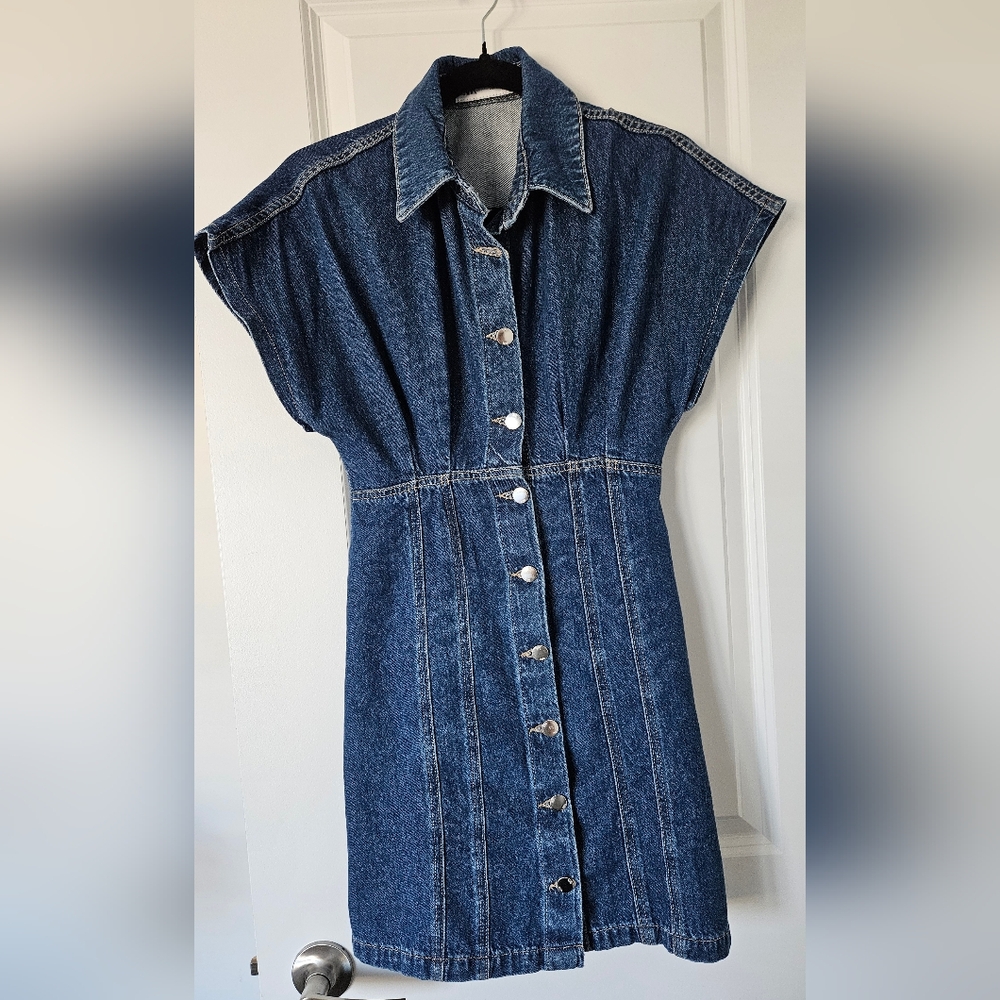 Zara Denim Dress - Picture 1 of 7